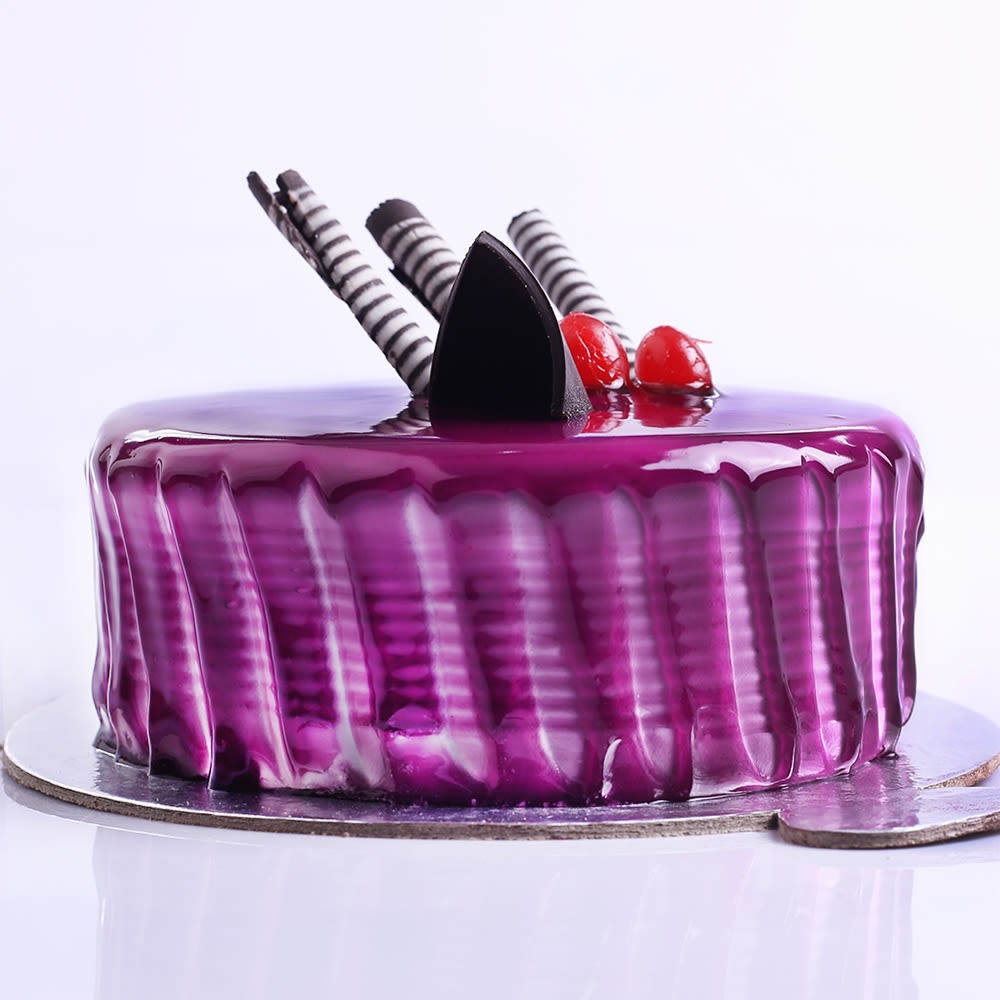 ब्लैक कर्रेंट केक || Black Current Cake || New Black Current Design || Bake  With Razia - YouTube
