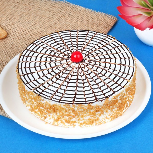 Butterscotch Cream Cake- Half Kg | Amora Celebrations