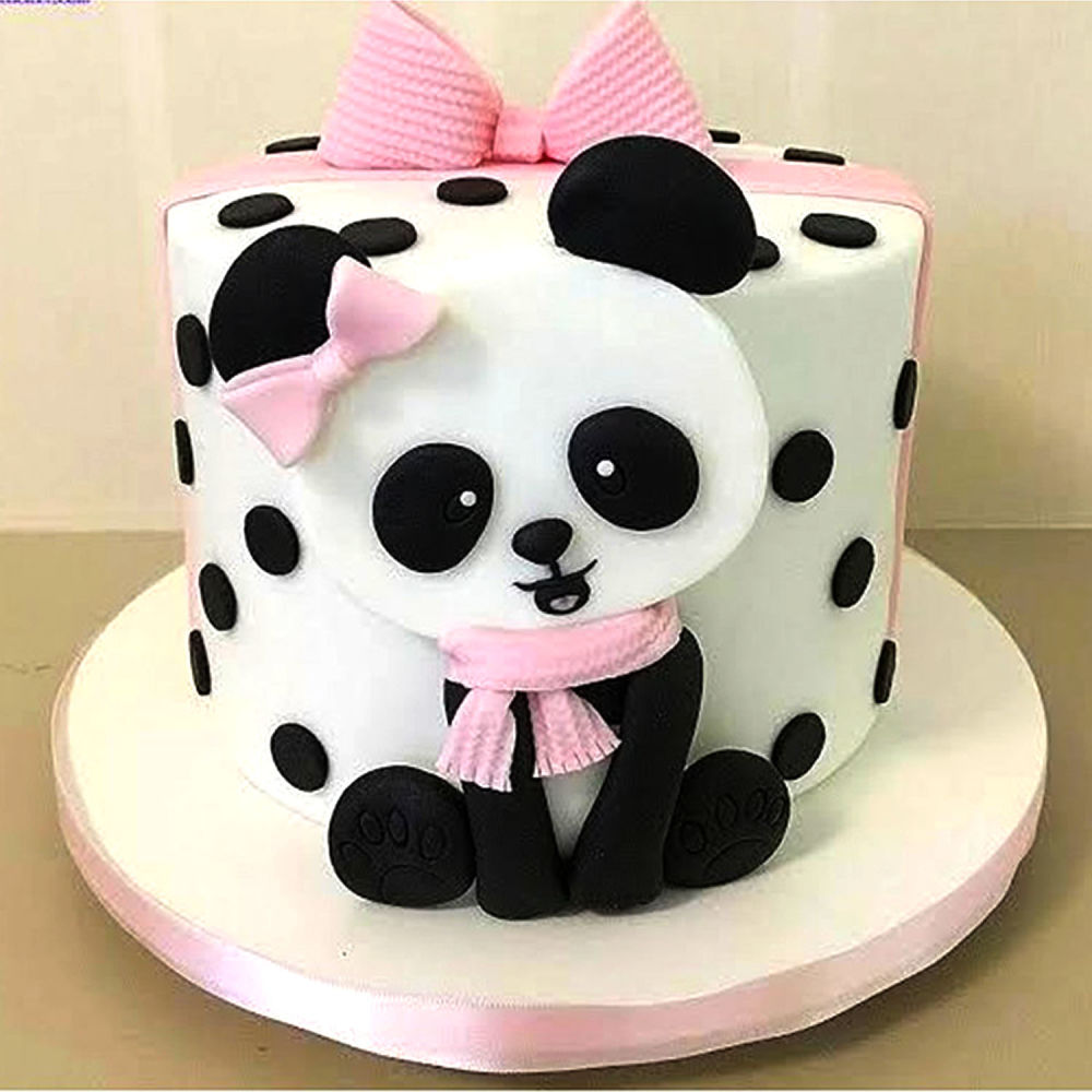Cute pandas - Decorated Cake by leolay - CakesDecor
