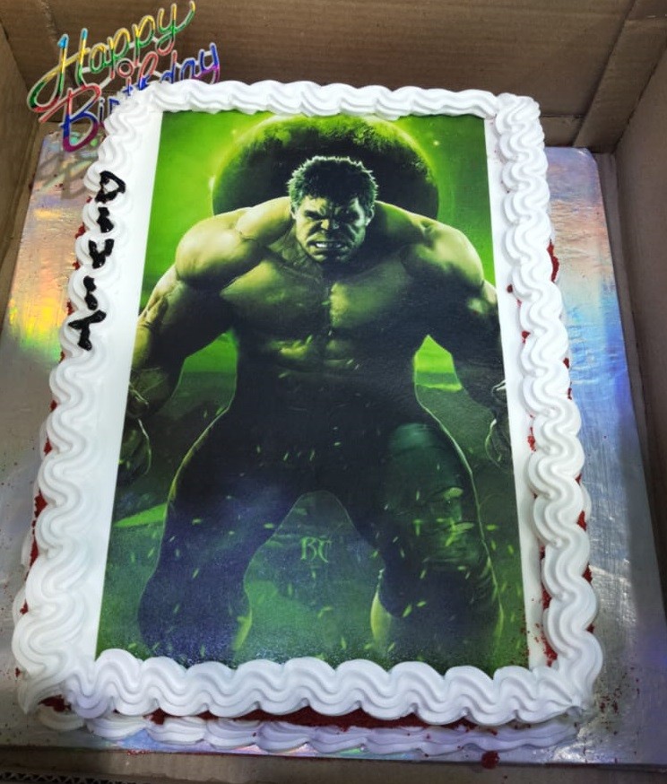 Hulk Seb Avengers Cake, A Customize Avengers cake