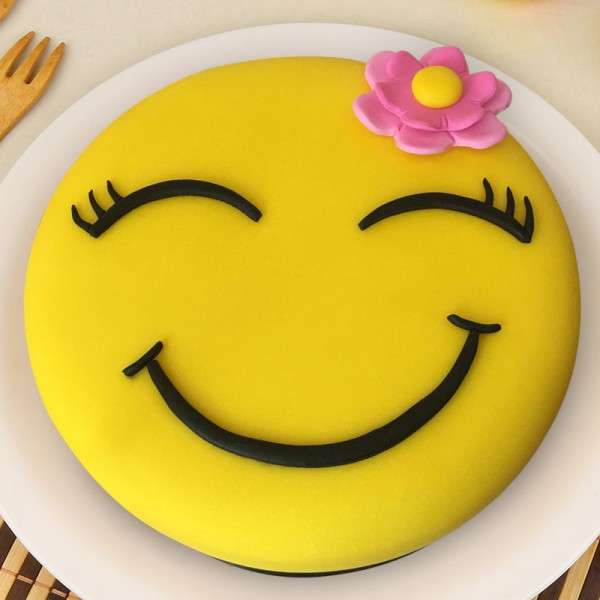 Bakelogy - Every flavour has a story - Chocolate Truffle Cake with Smiley  Emoji | Facebook