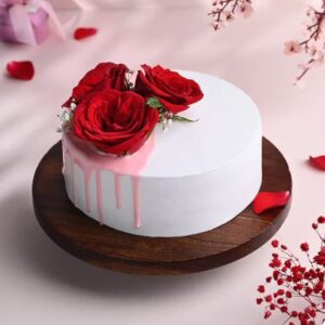 Roses Valentine Cake
