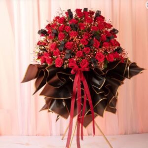 Grand Gift of Roses